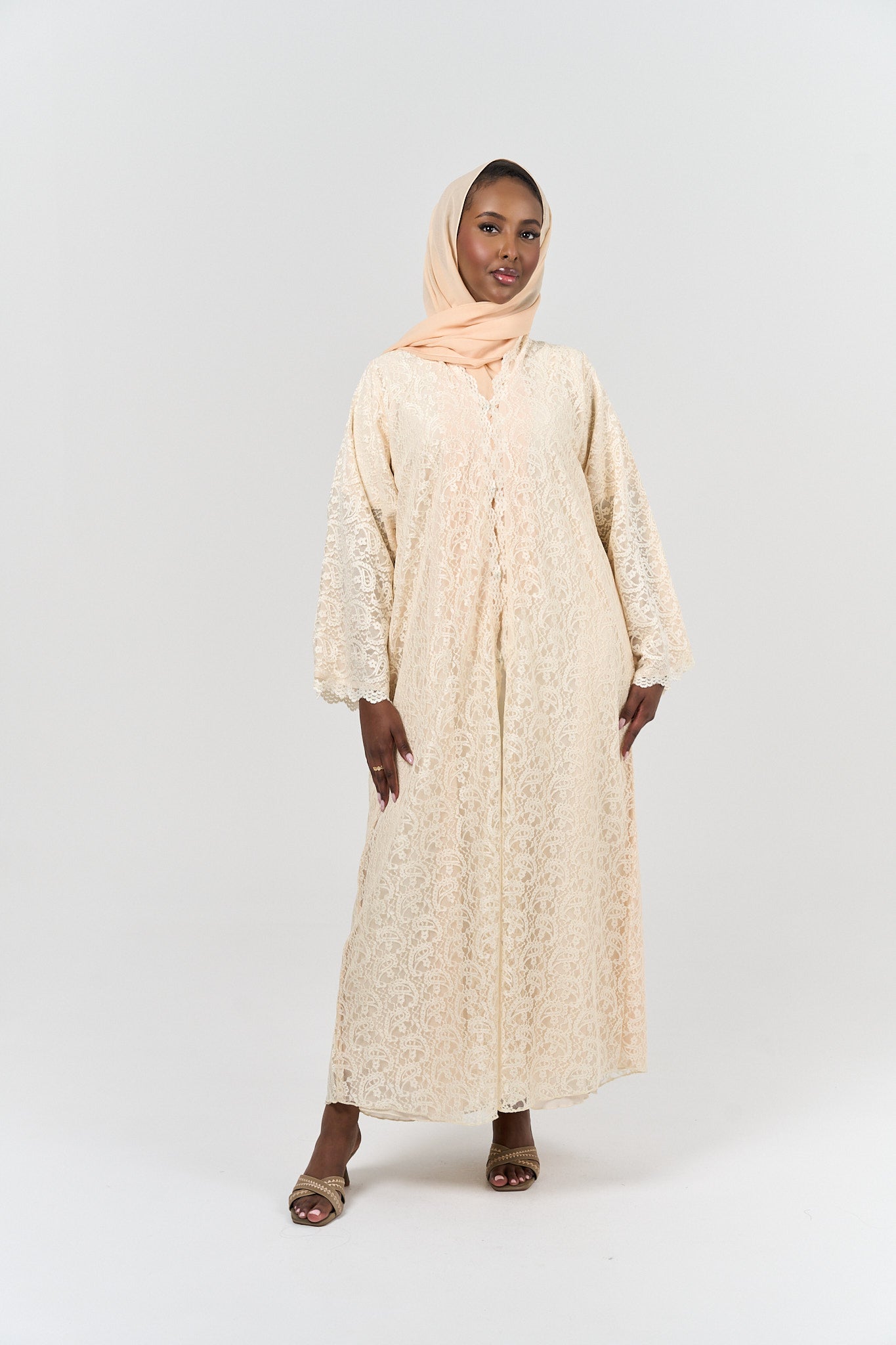 Zaria Abayah - Cream