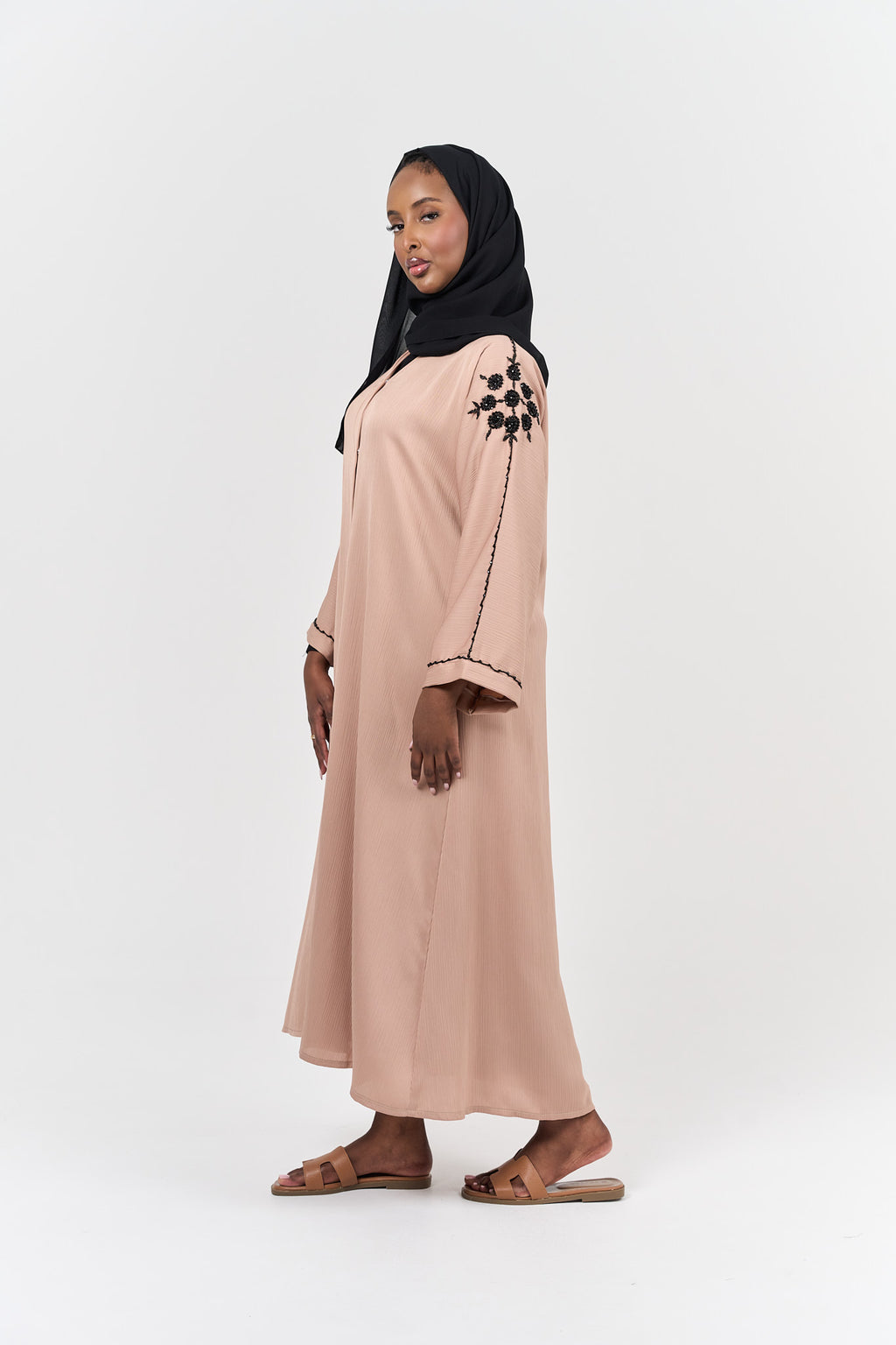 Zarah Embellished Abayah - Dusty Pink